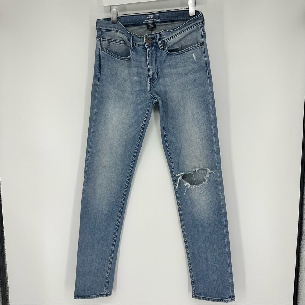 DKNY Williamsburg Slim Men’s Jeans Size 32x34 Ripped